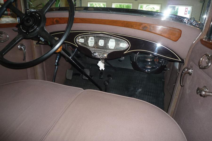 Торпедо Hudson Model L Club Sedan 1929 года  (фото 9 из 17)